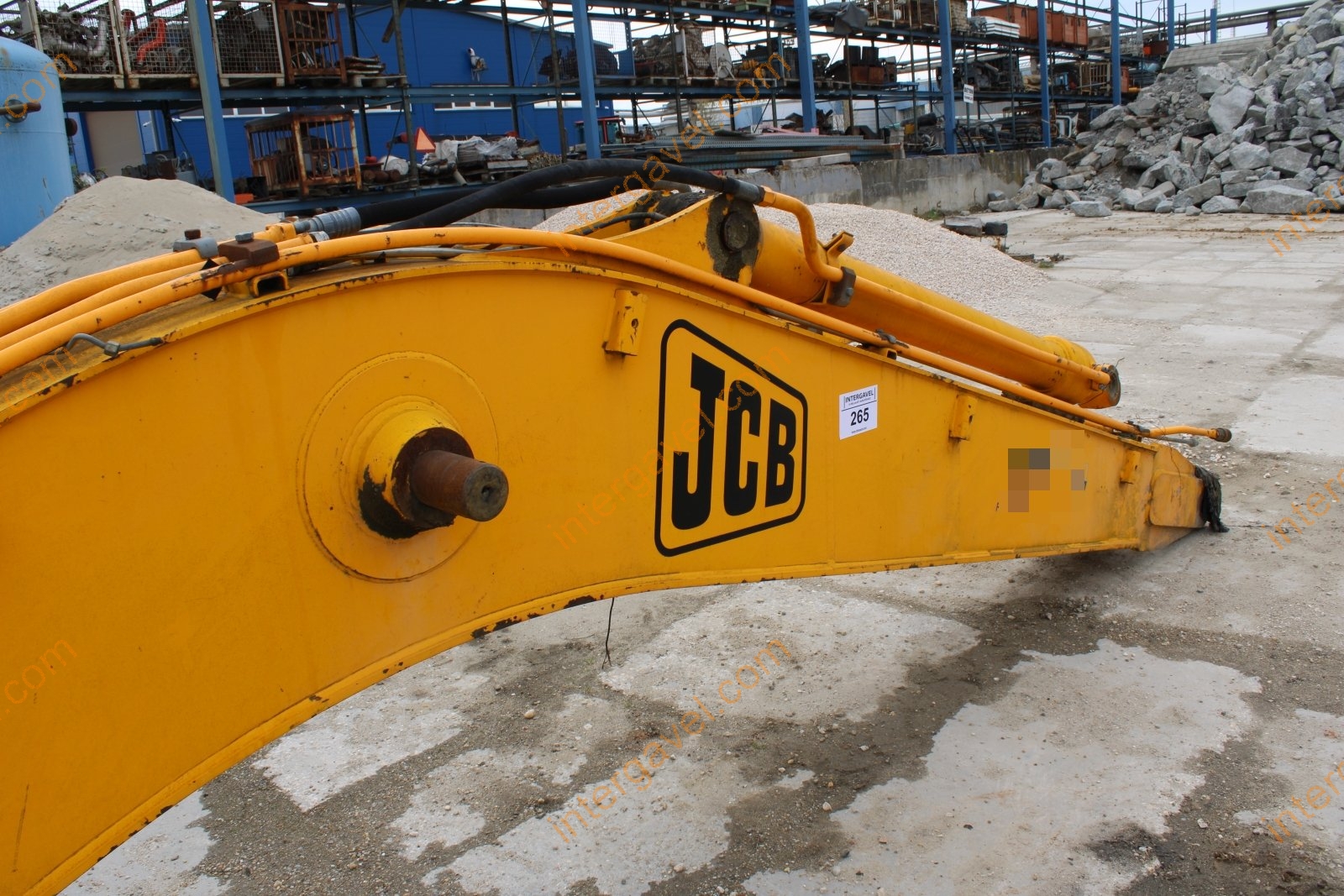 Kotró gém - JCB 3