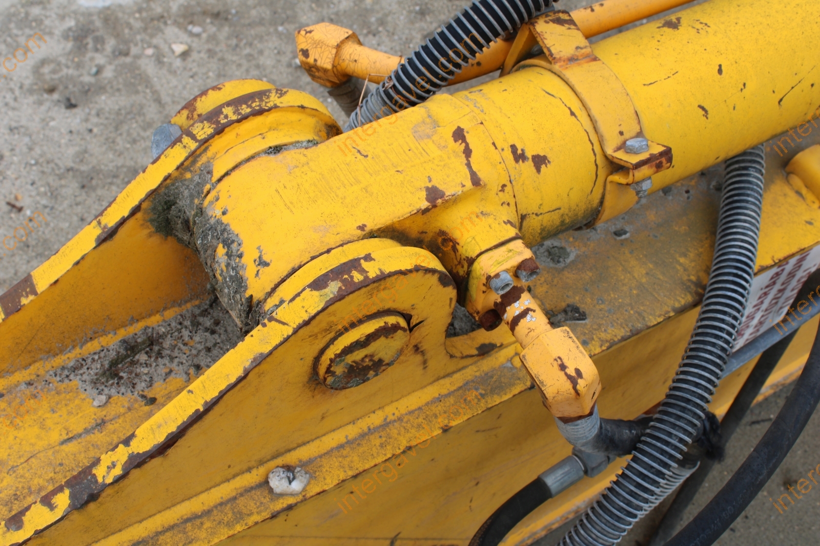 Kotró gém - JCB 17