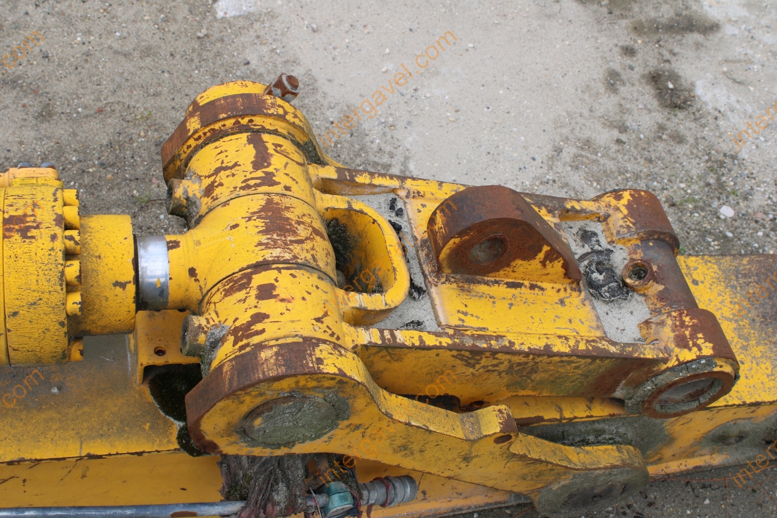 Kotró gém - JCB 18