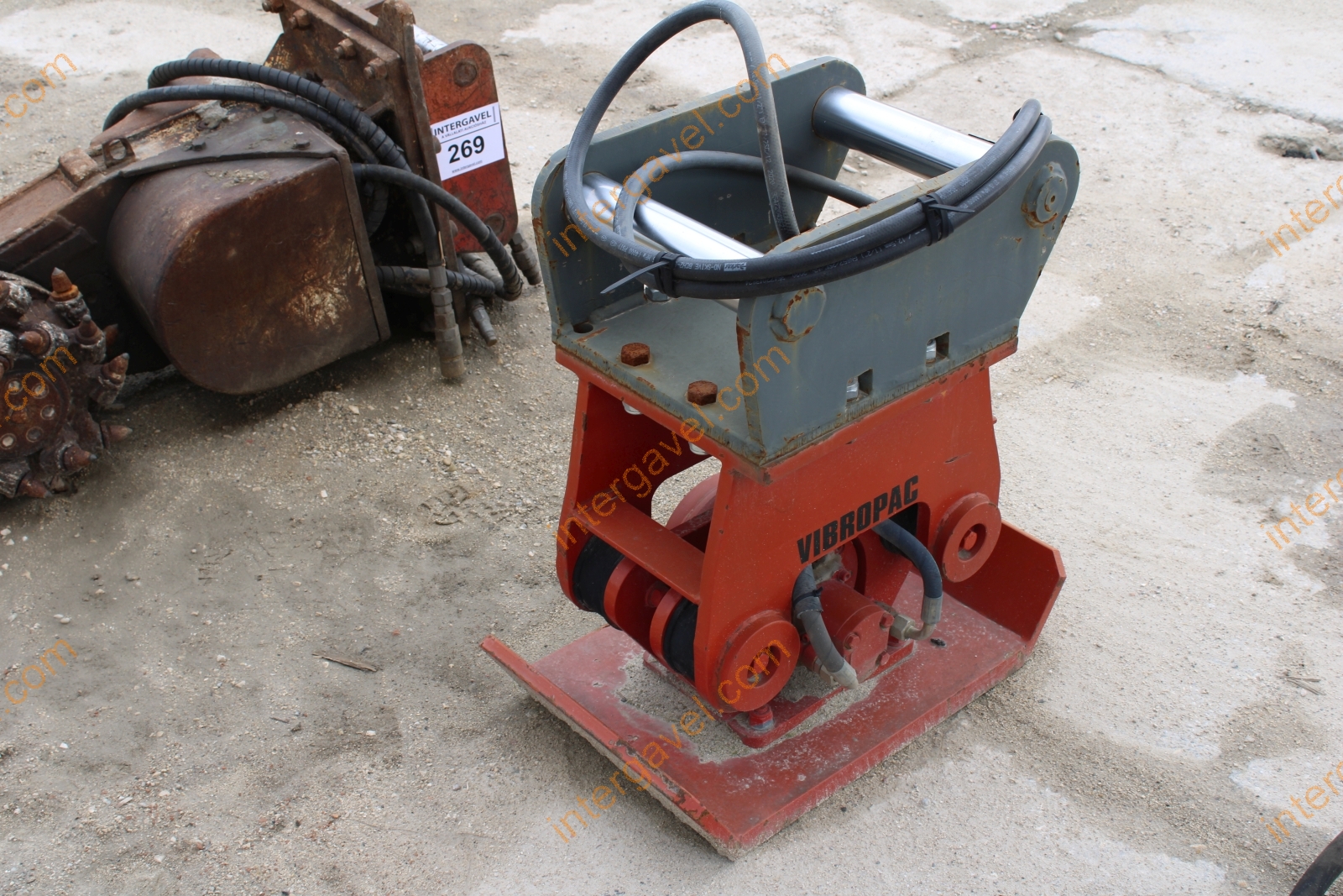 Lapvibrátor adapter kotróhoz 3