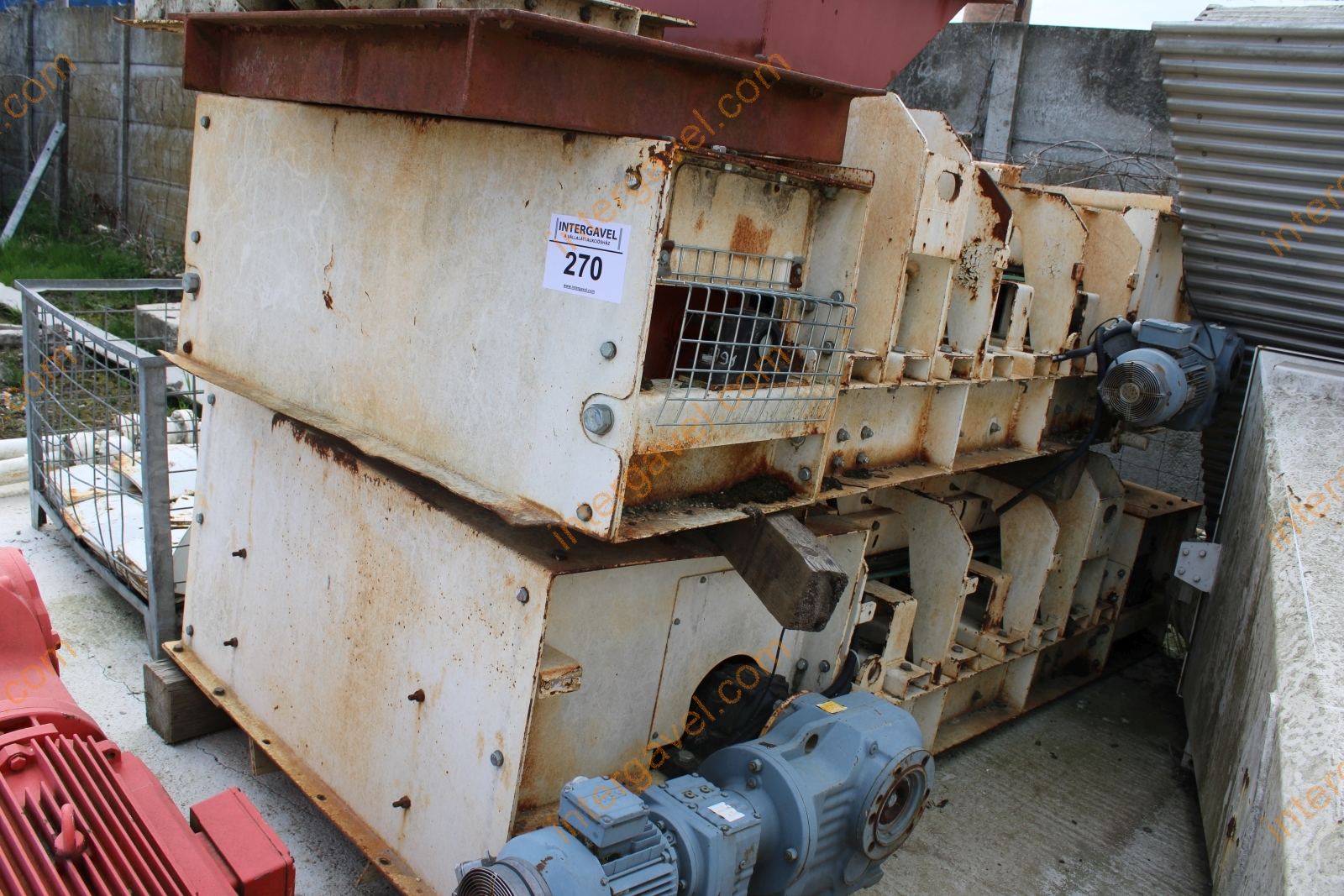 Szalagrendszer betonkeverőhöz 15