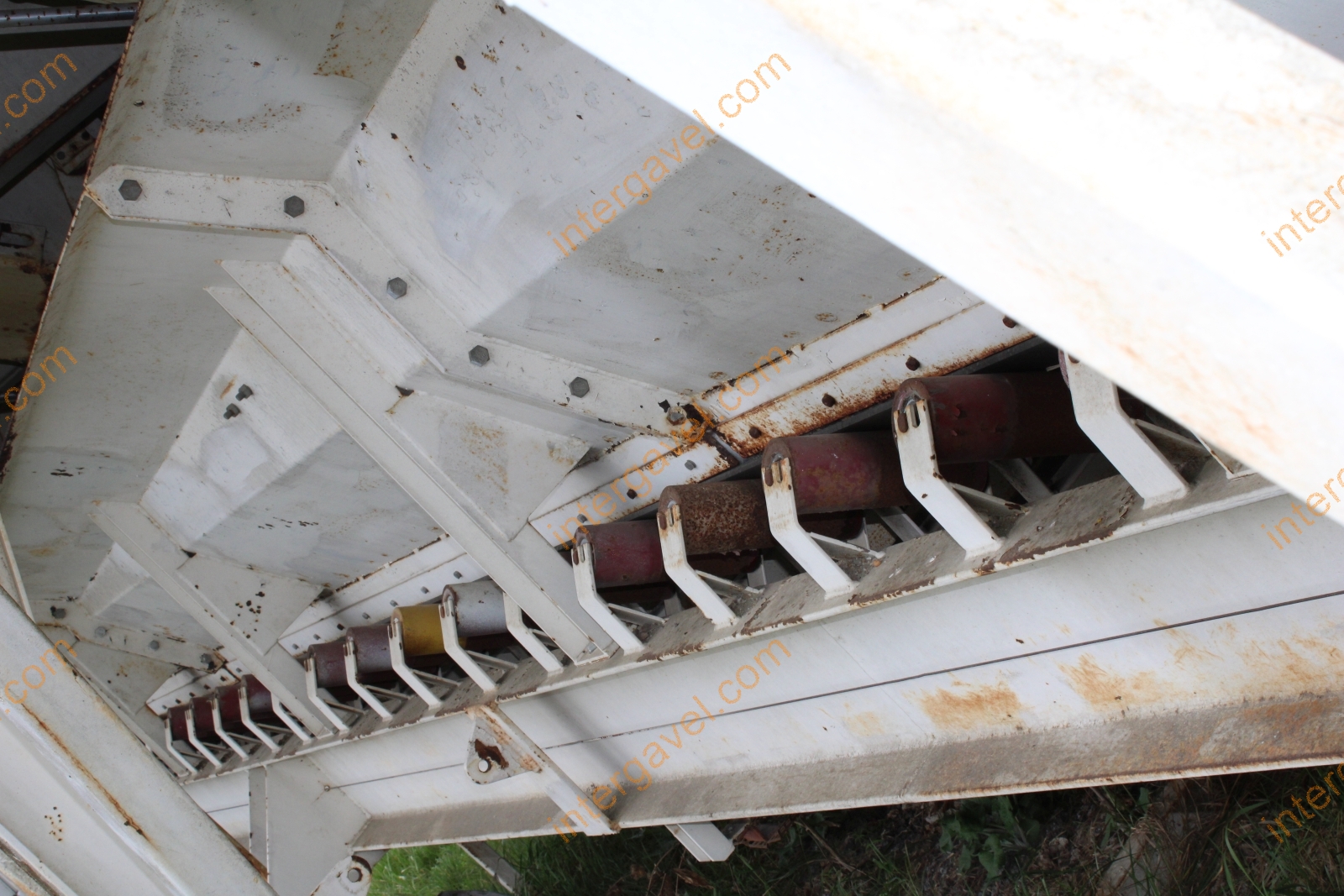 Soradagoló szalaggal 17