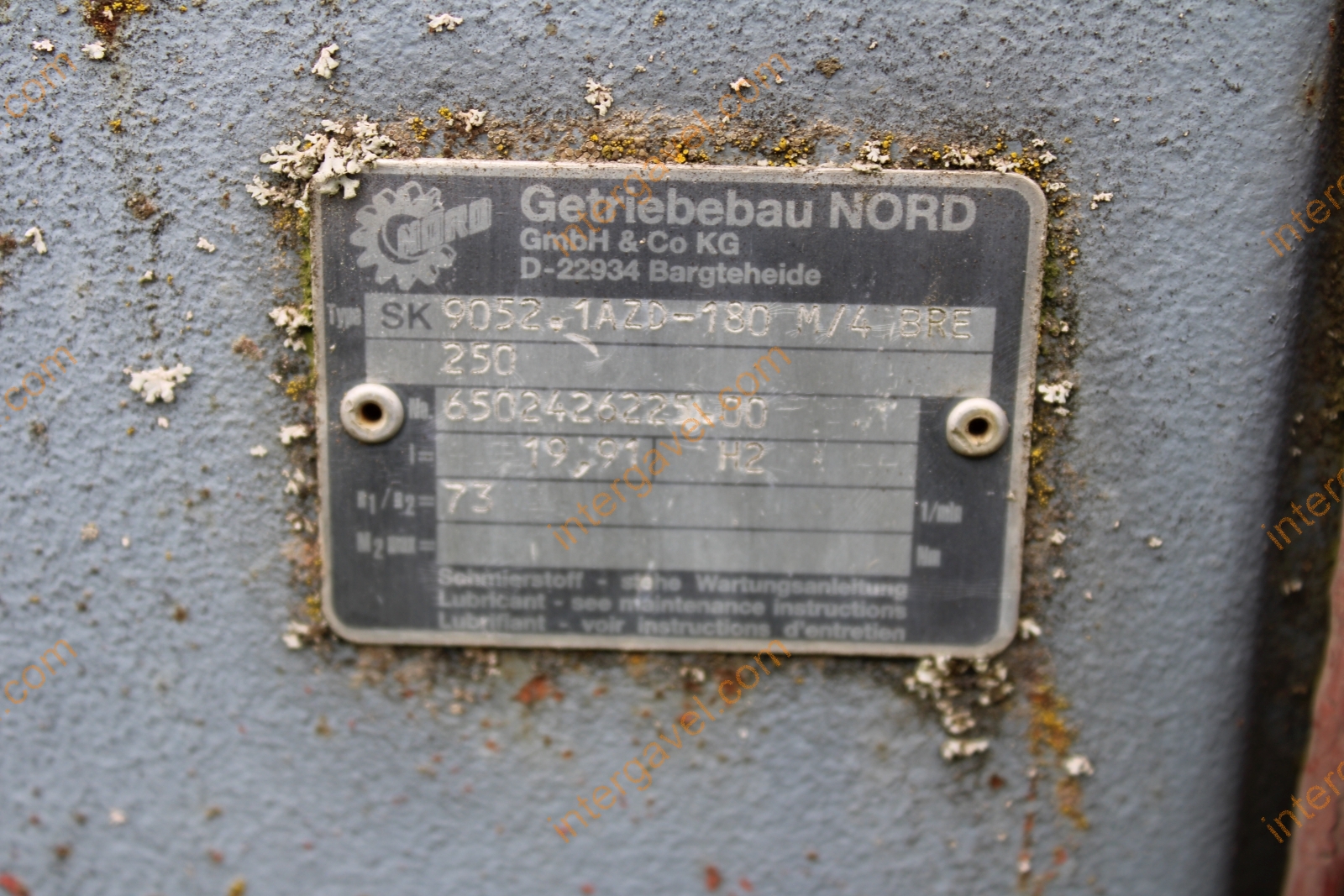 Soradagoló szalaggal 19