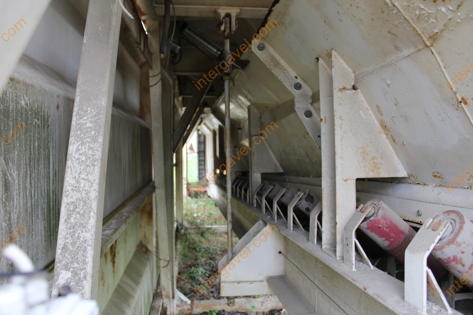 Soradagoló szalaggal 23