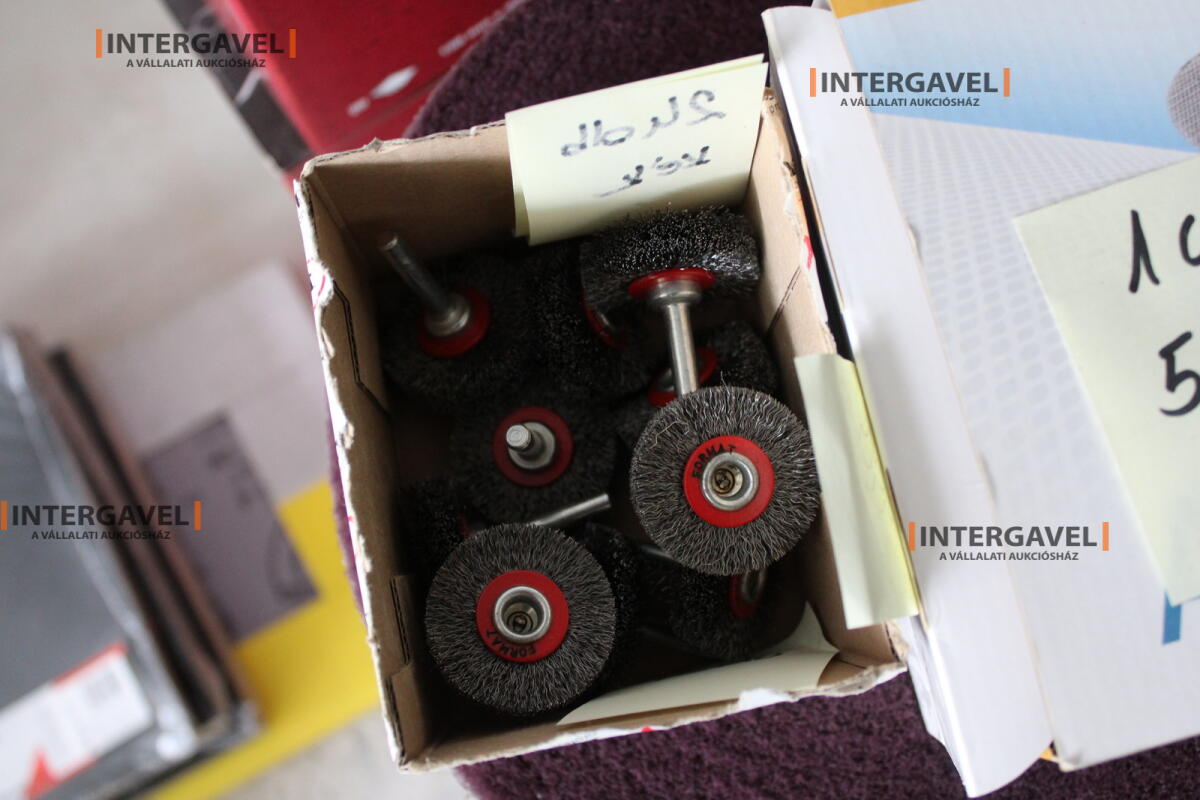 Csiszoló korongok, csiszoló papírok 8