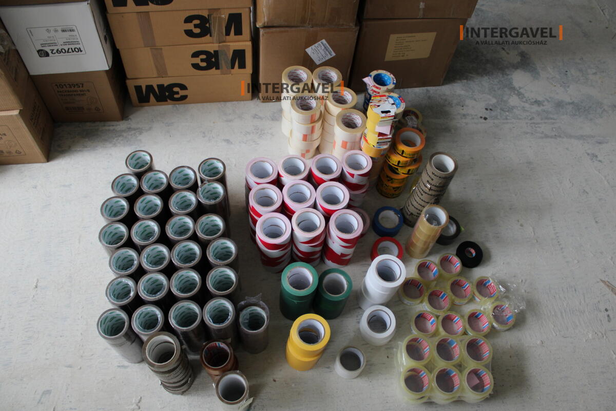 Vegyes ragasztószalagok és maszkolószalagok 8