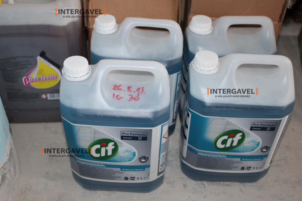 Vegyes tisztító- és fertőtlenítőszerek 10