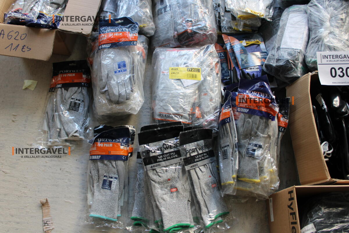 Munkavédelmi kesztyű 4