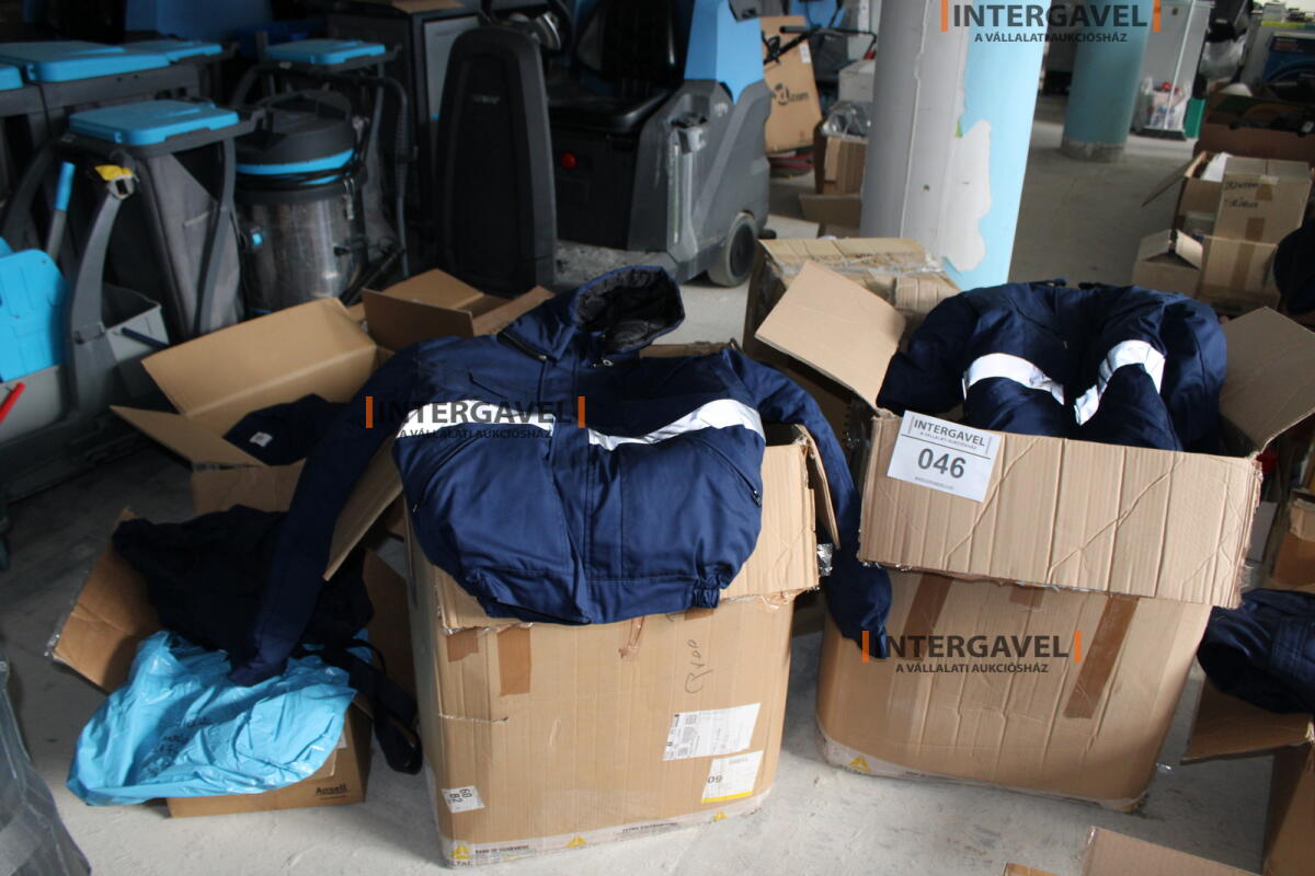 Vegyes munkavédelmi ruhák