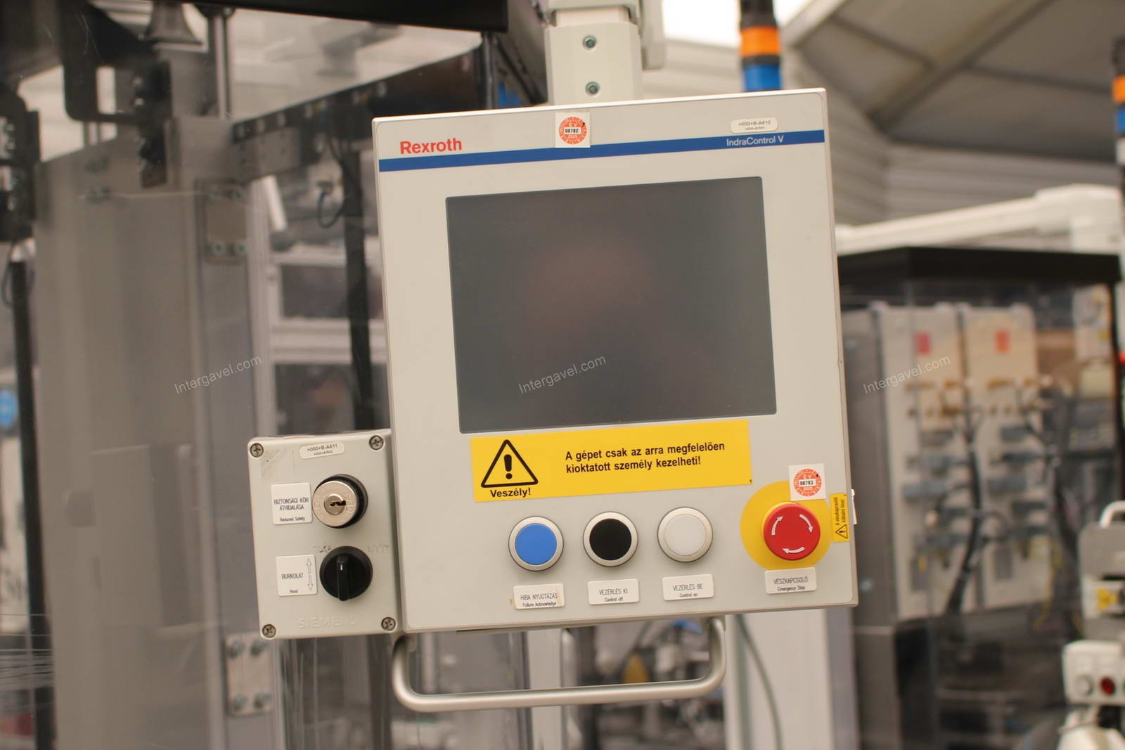 Bontott szerelő munkahely TS 80-as Stäubli robottal 16