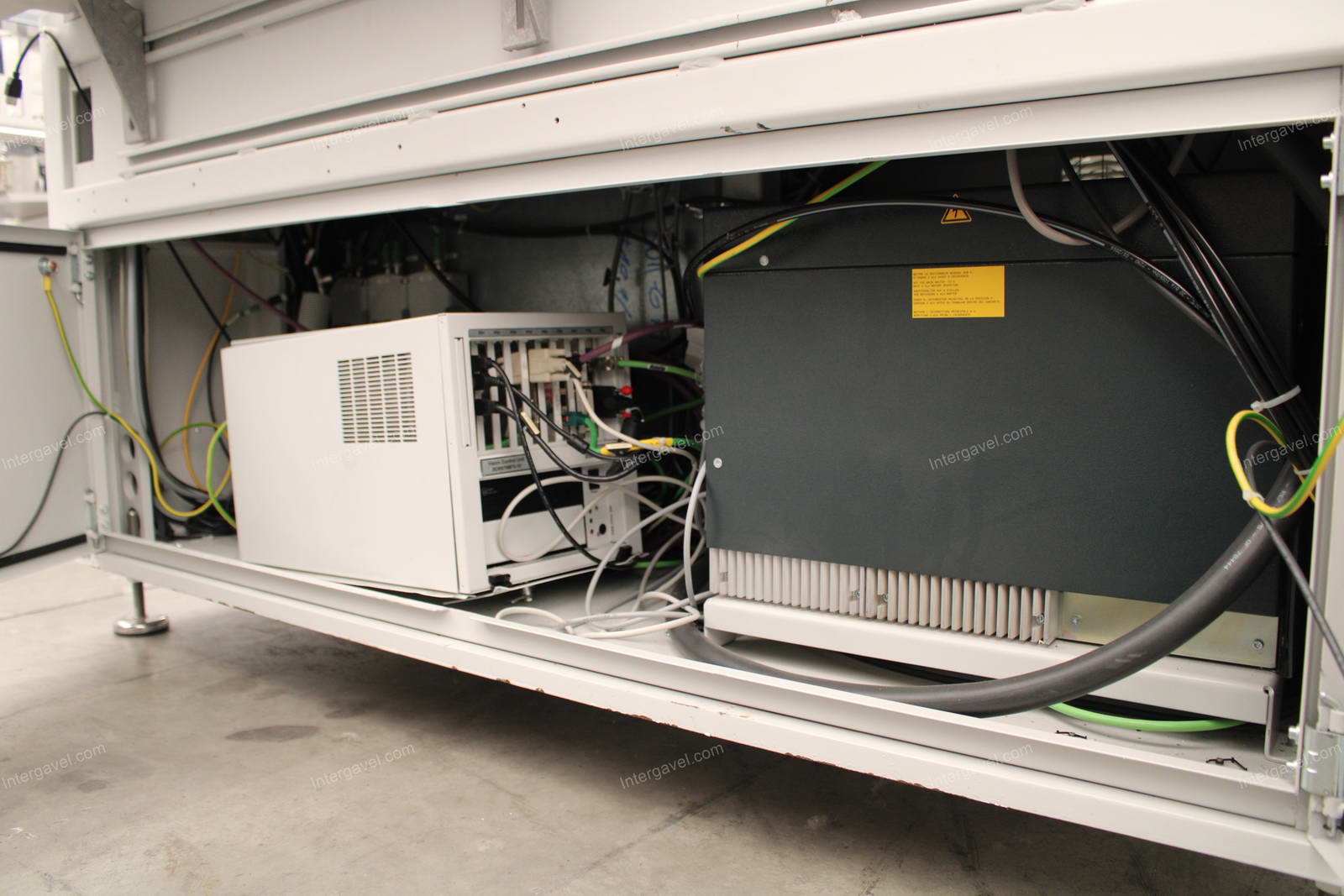 Bontott szerelő munkahely TS 80-as Stäubli robottal 25