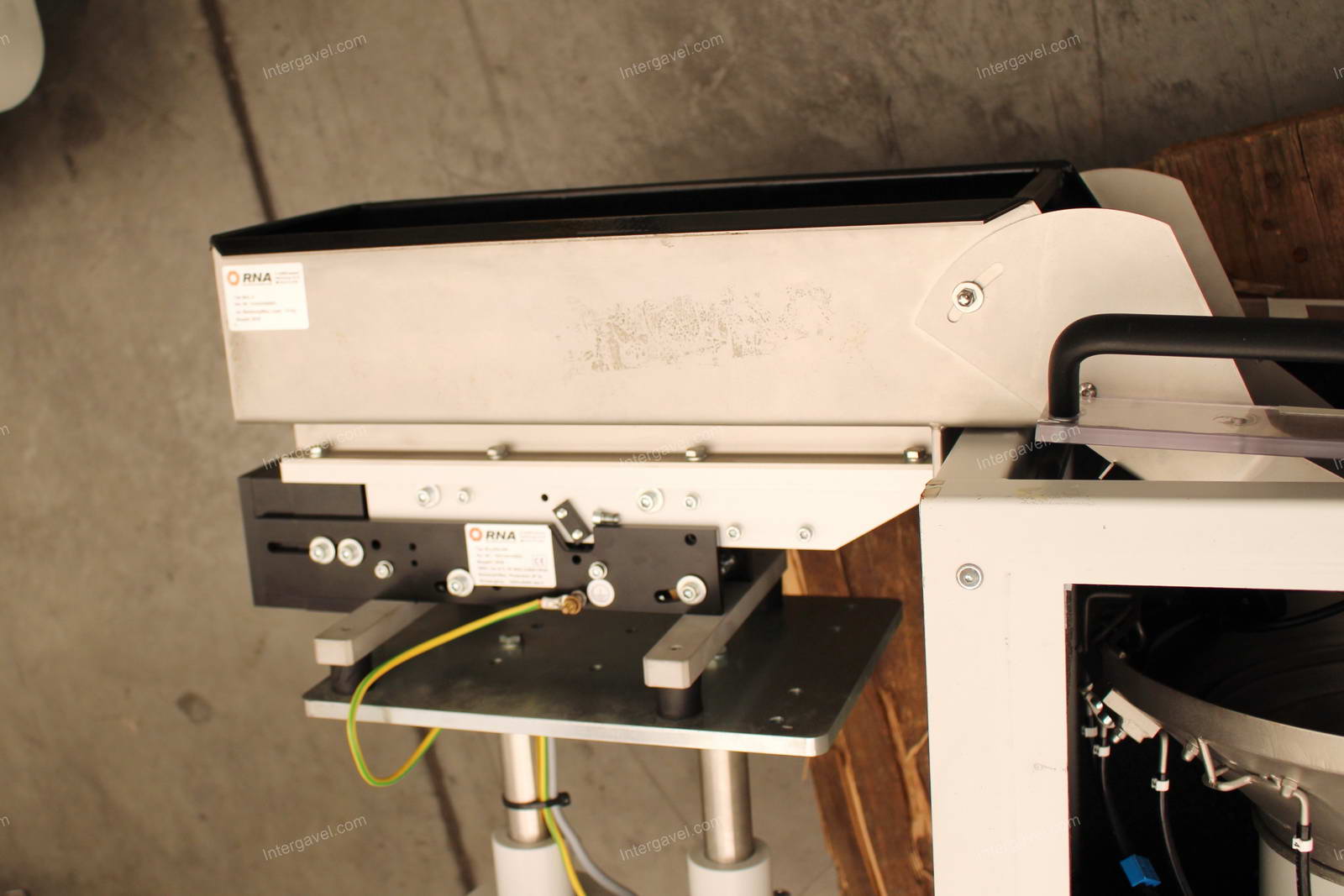 Bontott szerelő munkahely TS 80-as Stäubli robottal 33