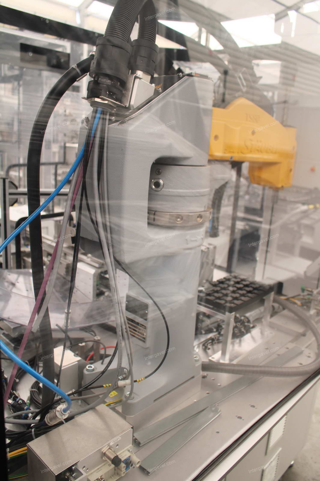 Bontott szerelő munkahely TS 80-as Stäubli robottal 8