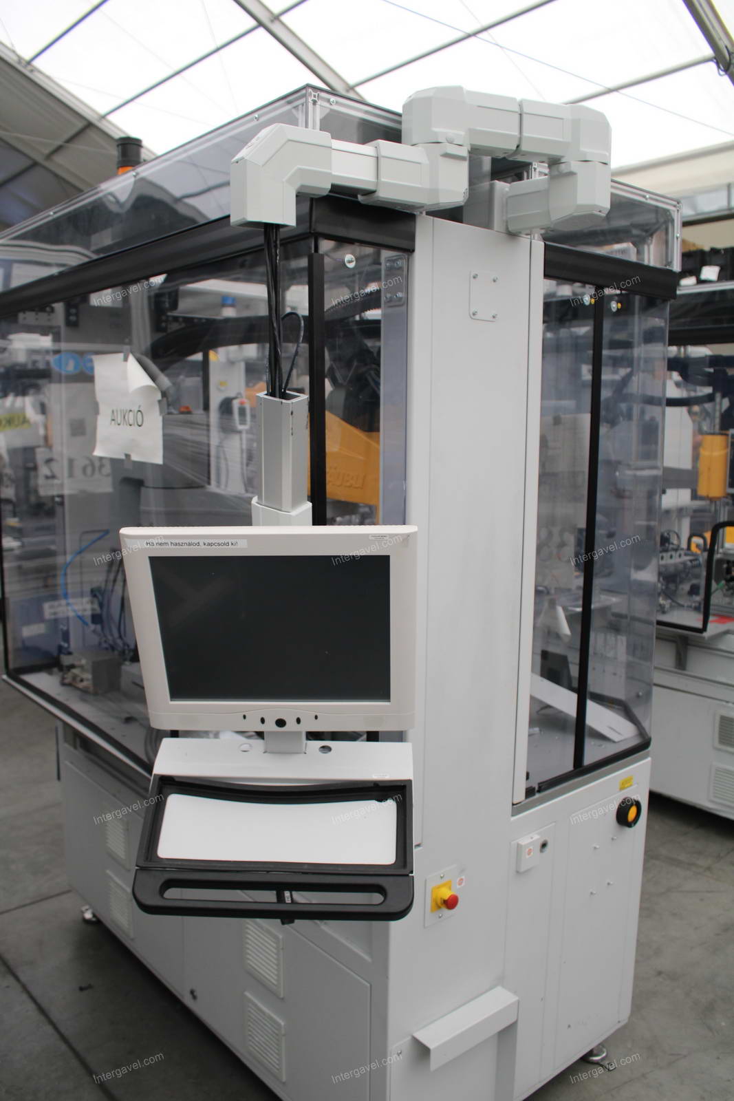 Bontott szerelő munkahely TS 80-as Stäubli robottal 13