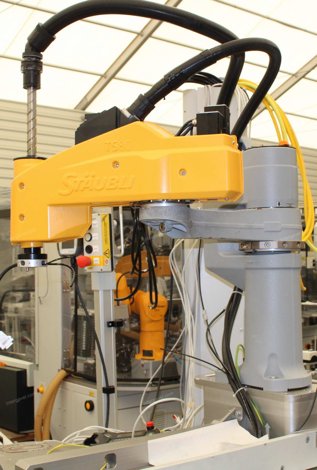 Bontott szerelő munkahely TS 80-as Stäubli robottal 5