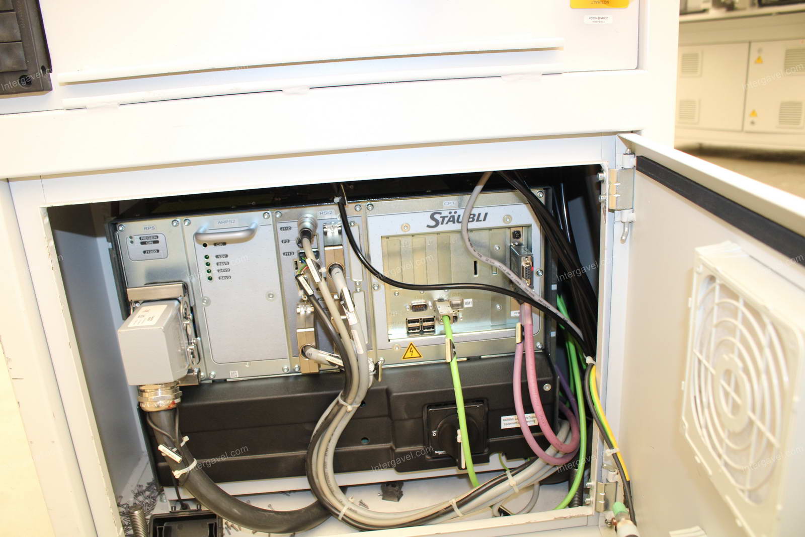 Bontott szerelő munkahely TS 40-es Stäubli robottal 23