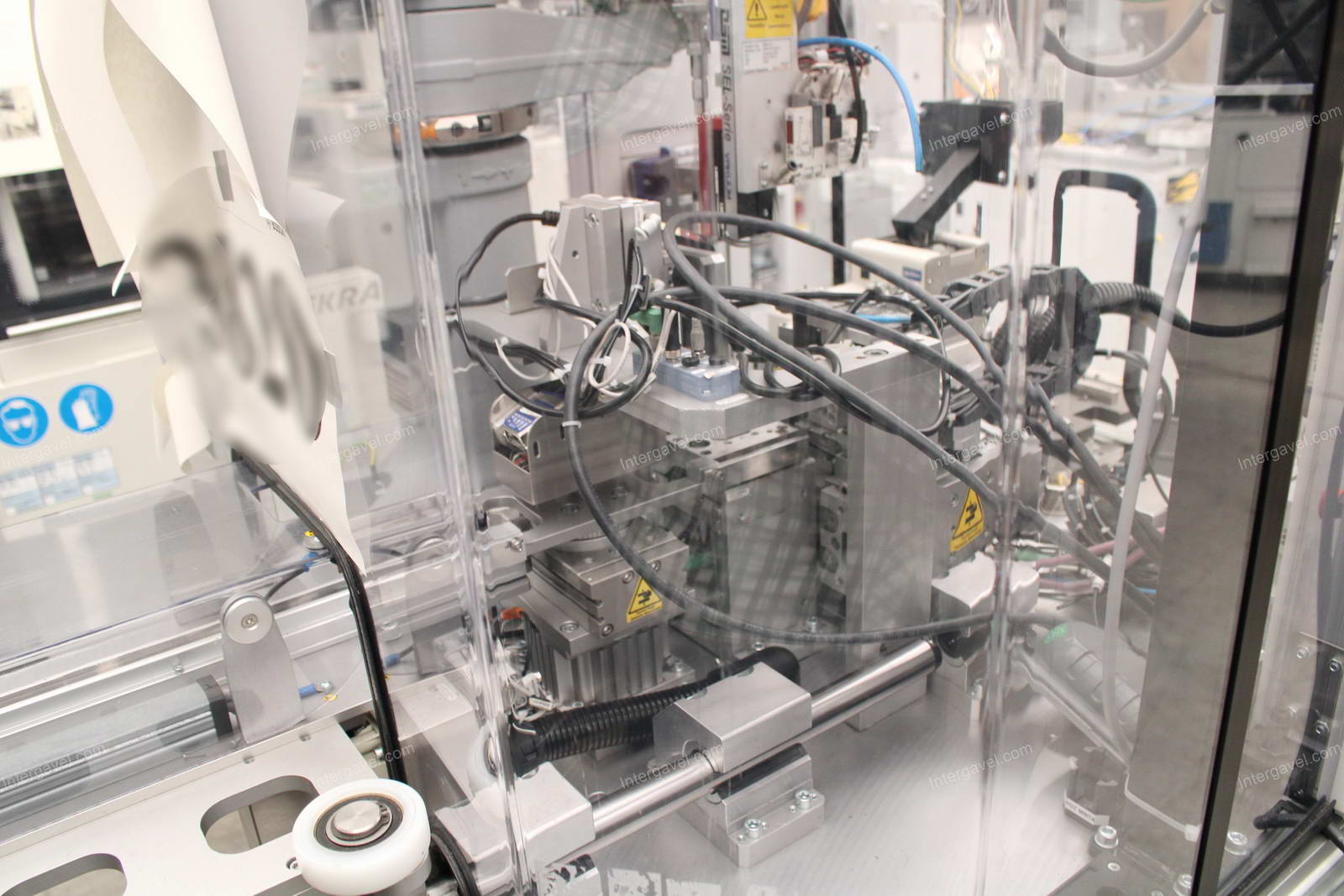 Bontott szerelő munkahely TS 40-es Stäubli robottal 15