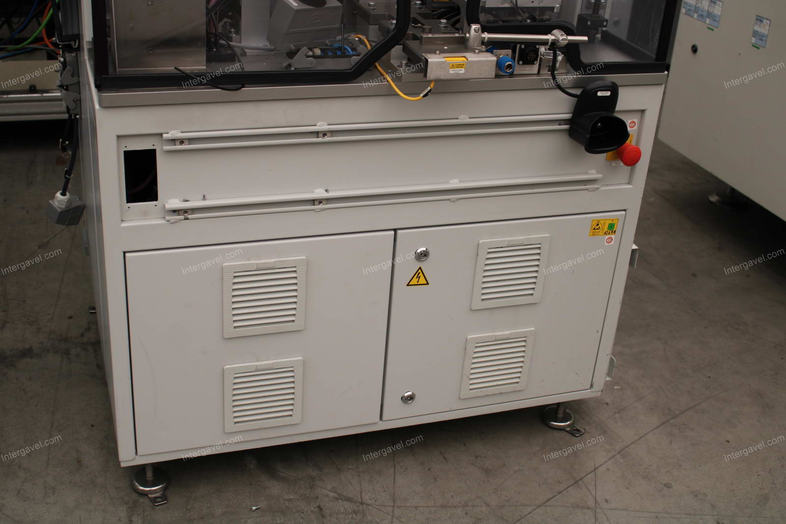 Bontott szerelő munkahely TS 40-es Stäubli robottal 17