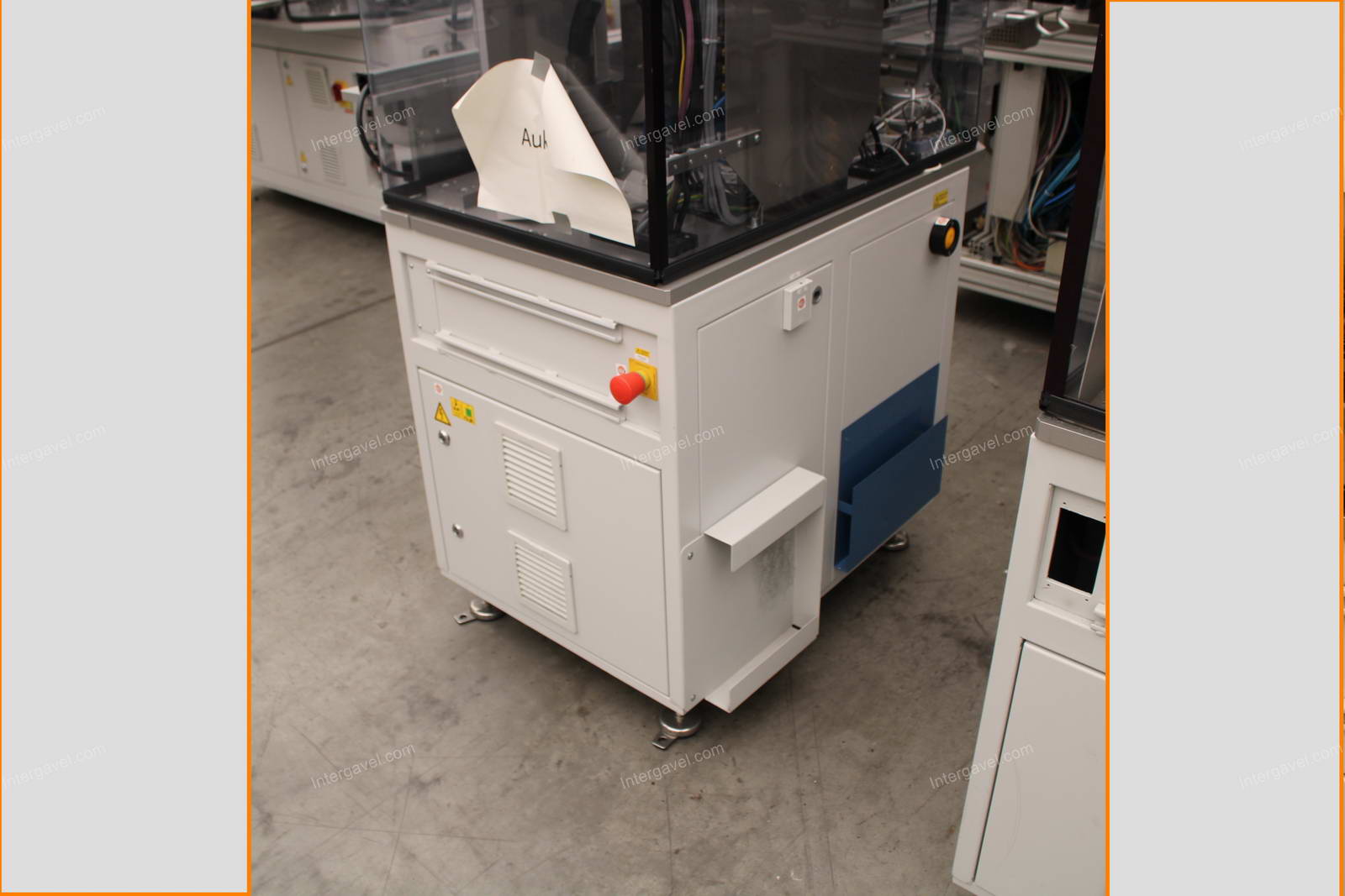 Bontott szerelő munkahely 13