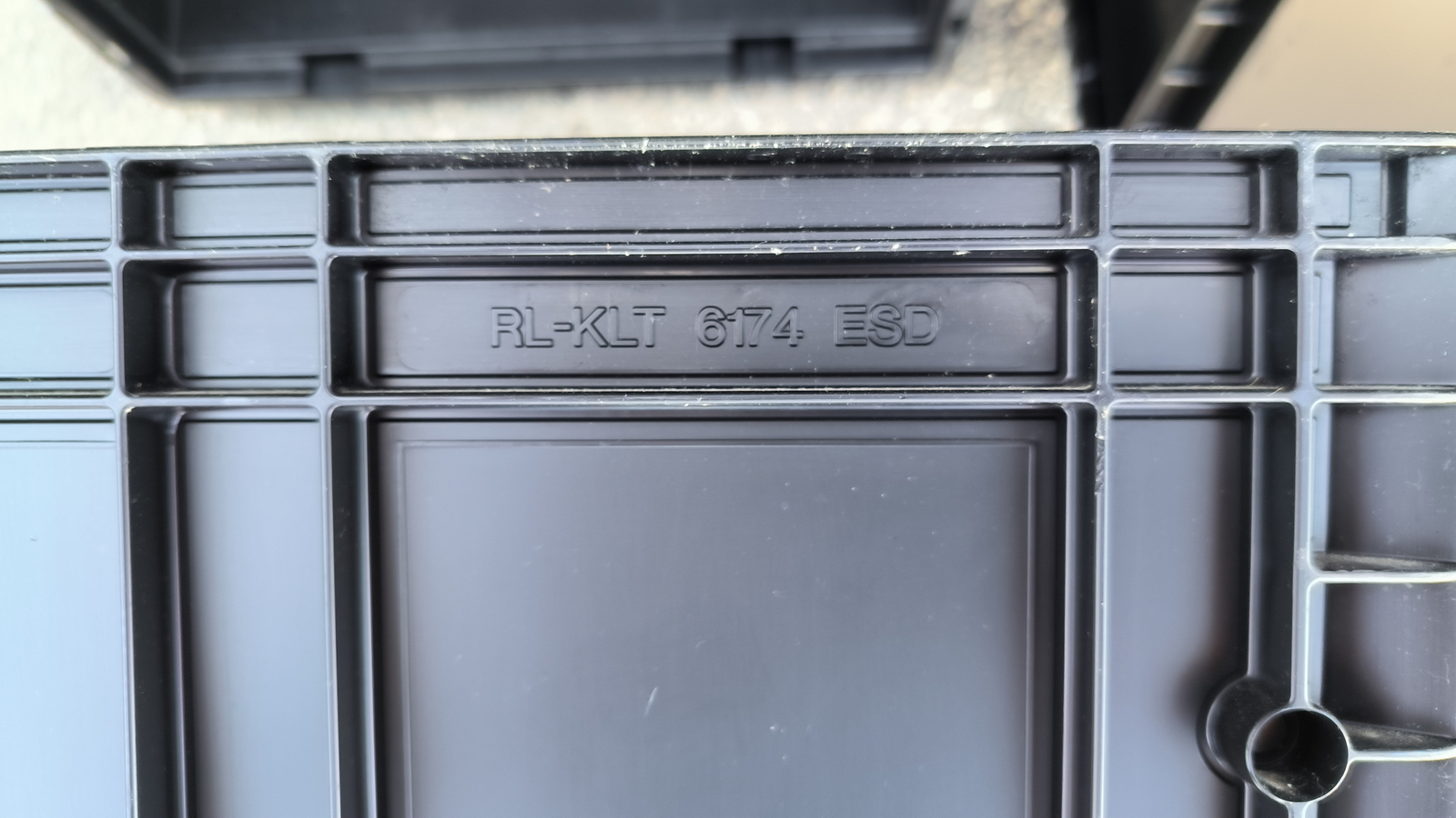 Láda (RL-KLT 6174)-használt 2