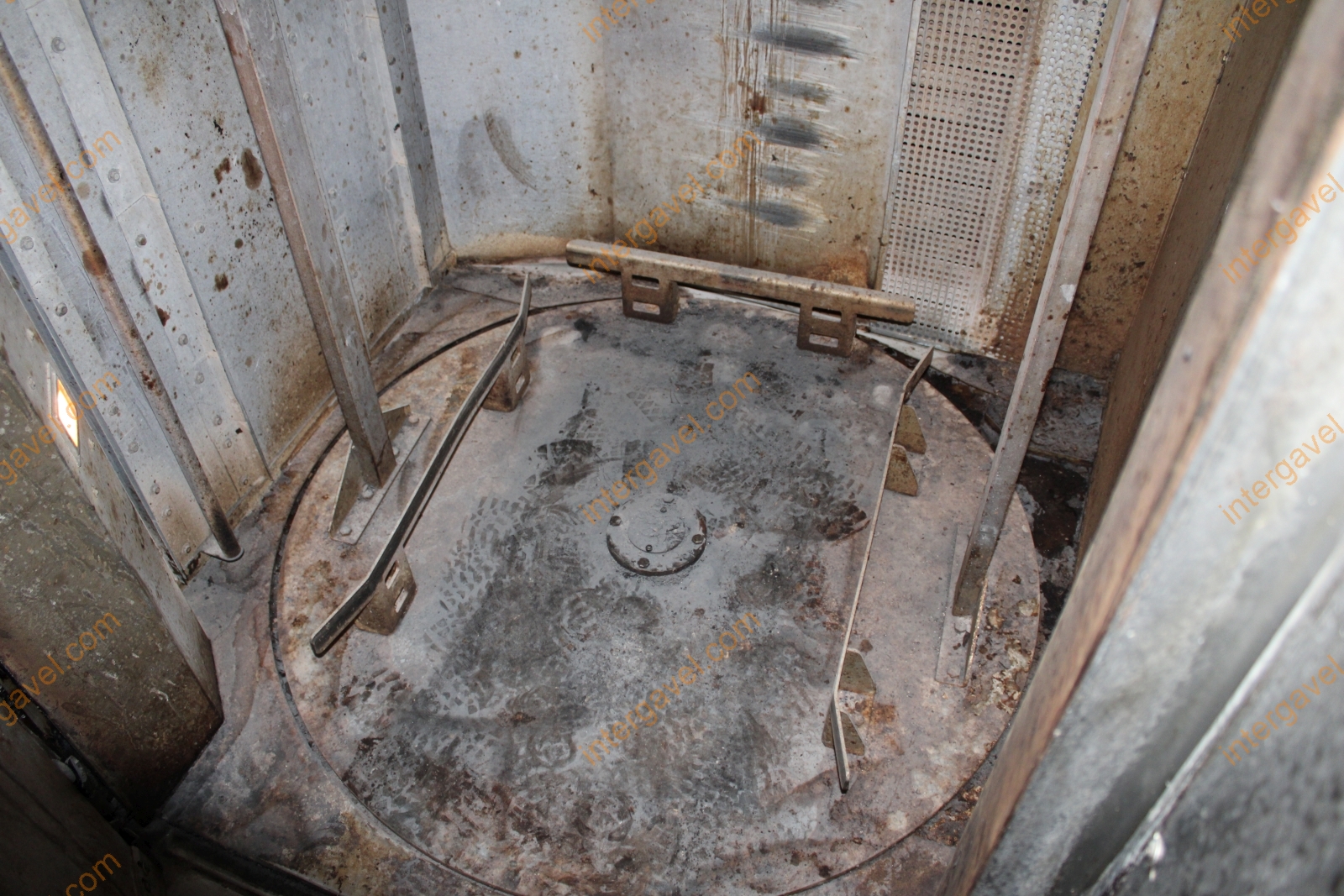 Forgóállványos kemence - MIWE 11