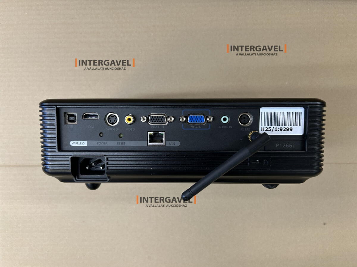 Acer DNX0806 projektor 3