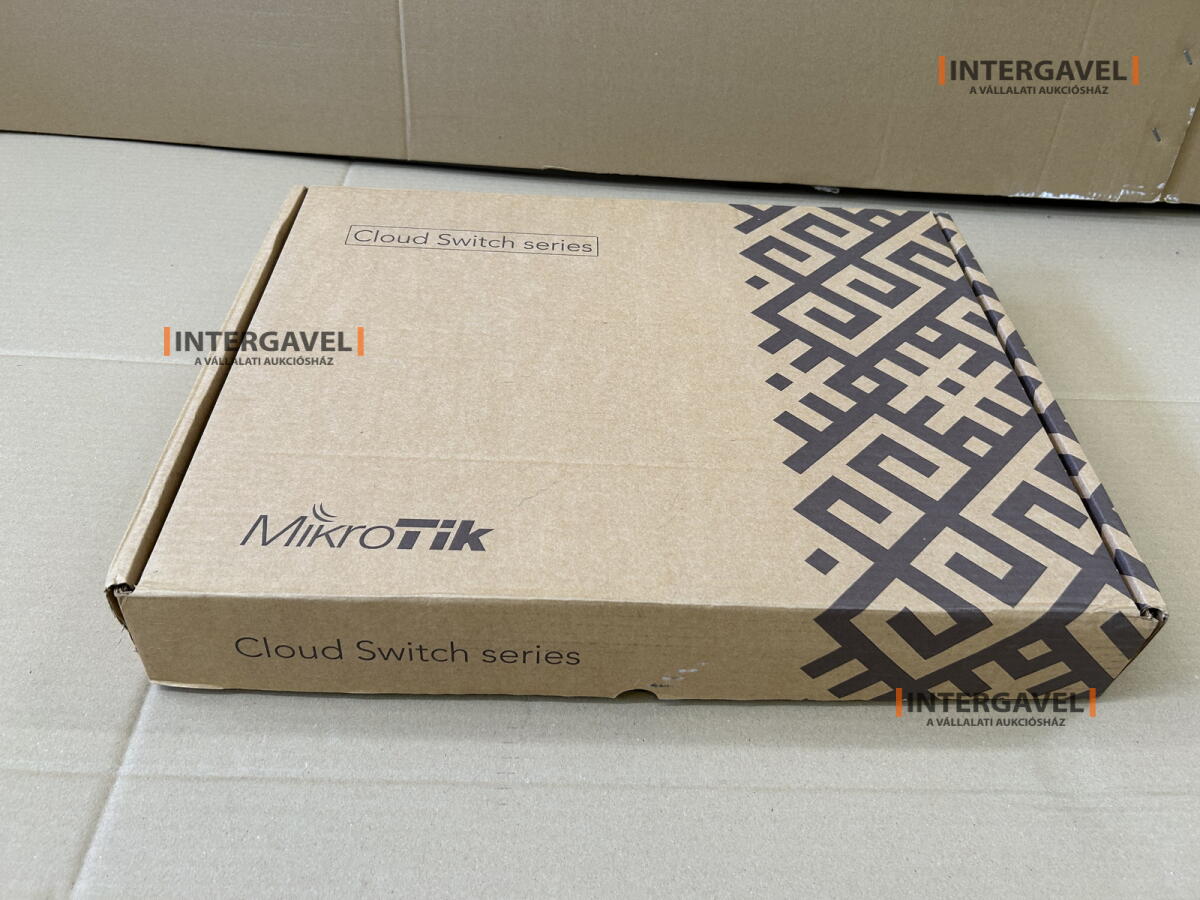 Mikrotik CRS518-16XS-2Q+RM switch 2