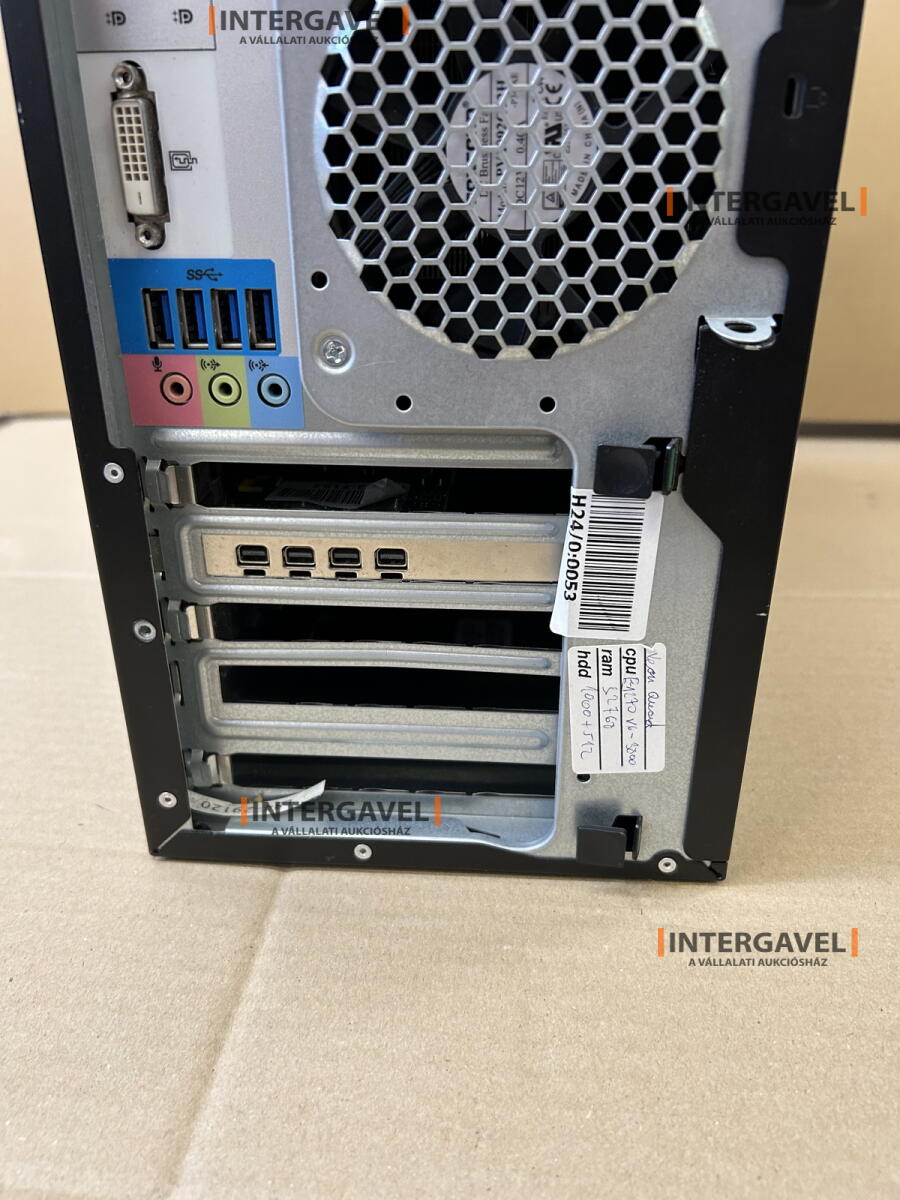 HP Z240 workstation 4