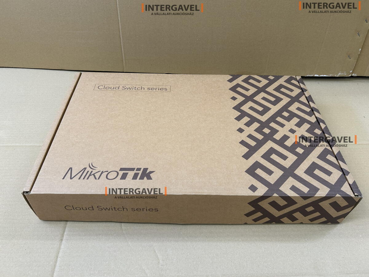 Mikrotik CRS354-48G-4S+2Q+RM switch 2
