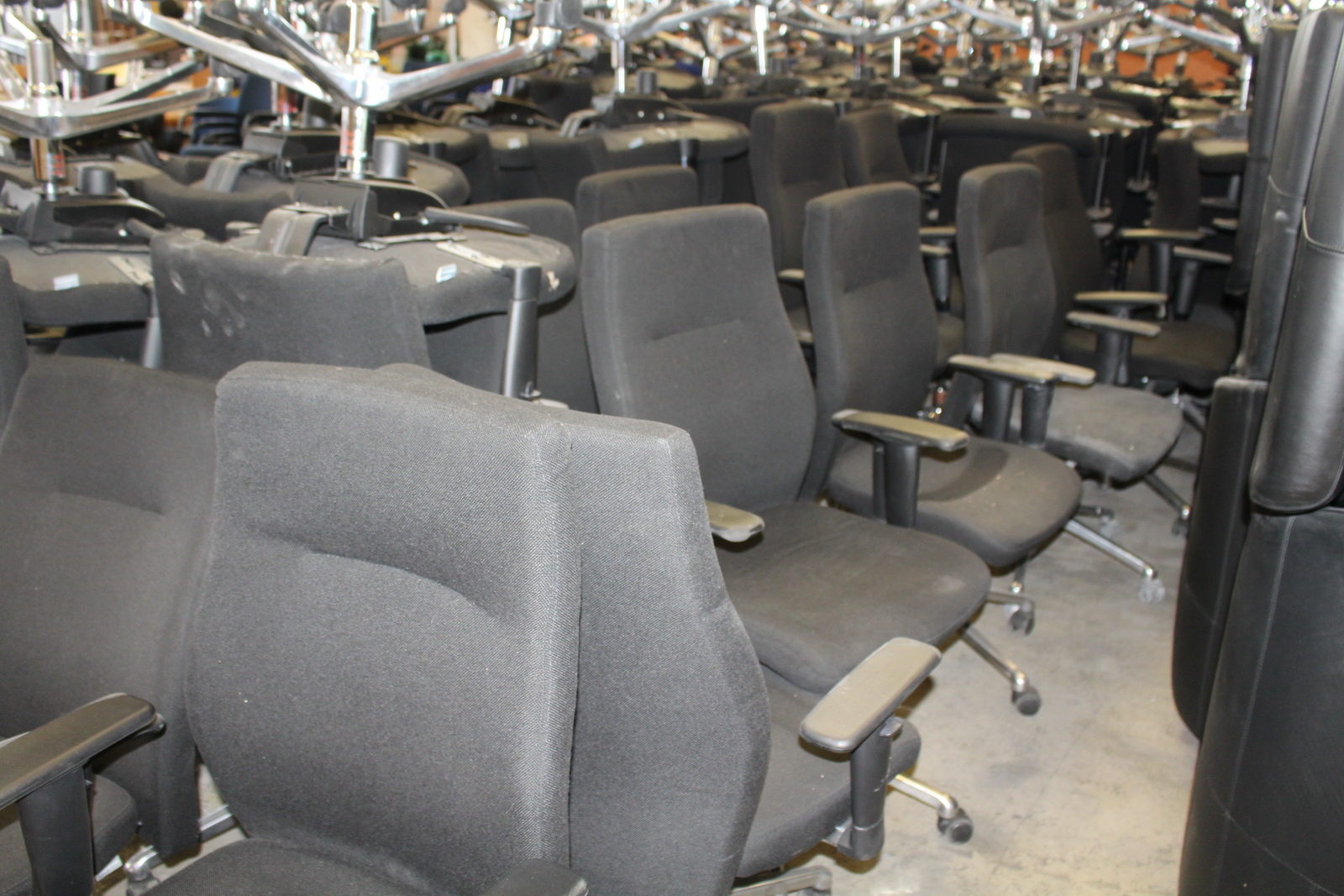 Iroda szék(Orlando-fekete) 2