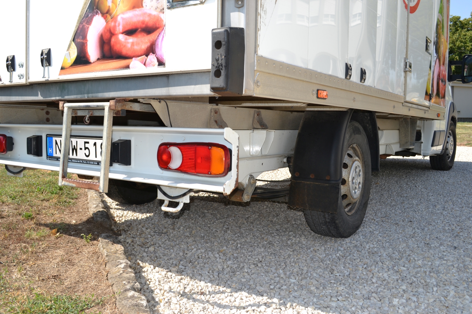 Peugeot Boxer mozgóboltos autó 12