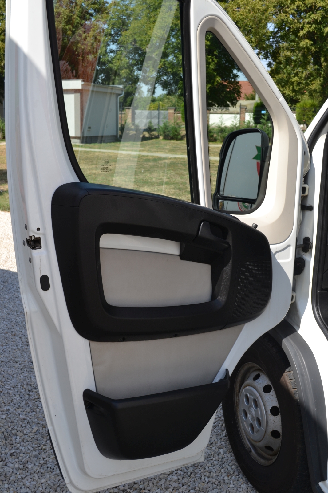 Peugeot Boxer mozgóboltos autó 15