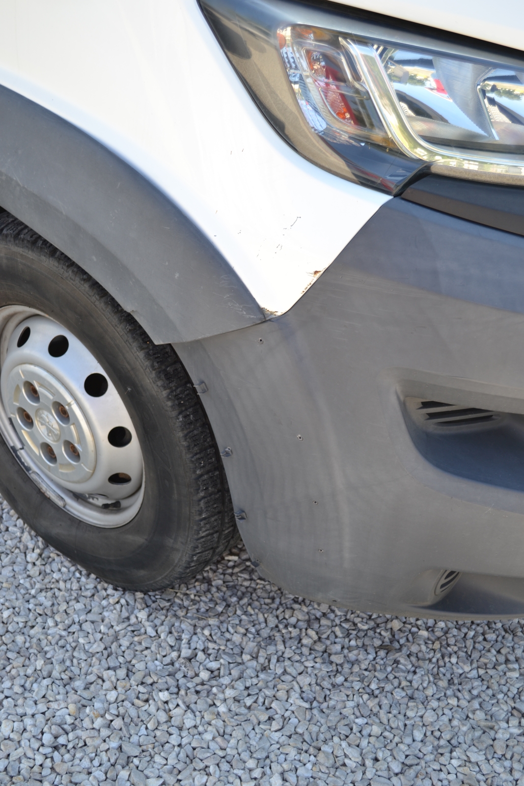 Peugeot Boxer mozgóboltos autó 5