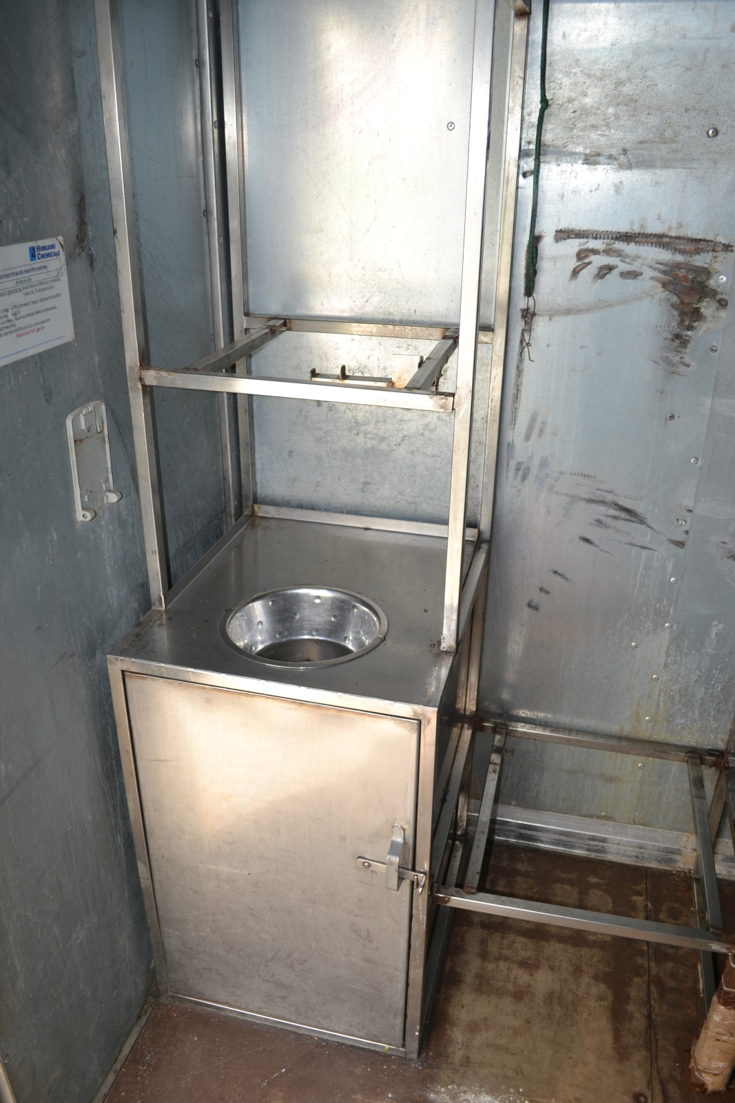 Peugeot Boxer mozgóboltos autó 31