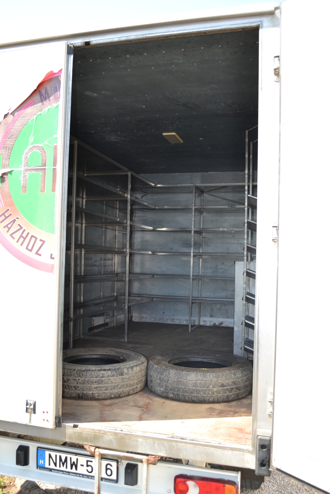 Peugeot Boxer mozgóboltos autó 39