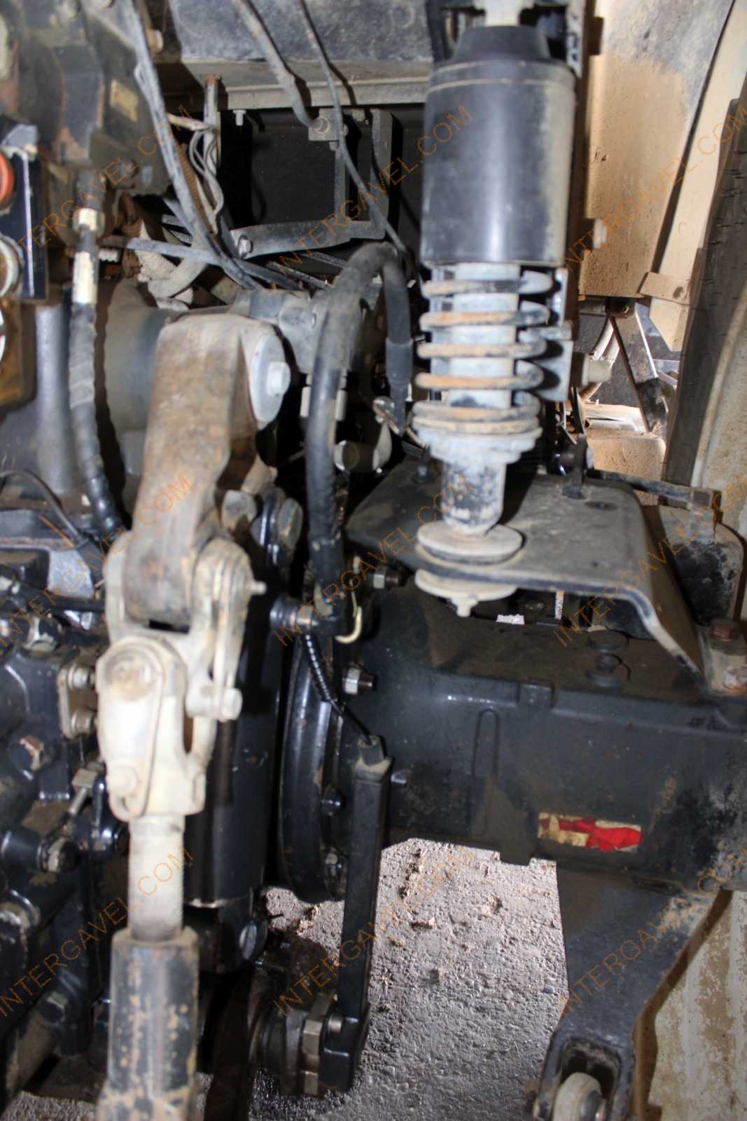 Traktor-New Holland 19