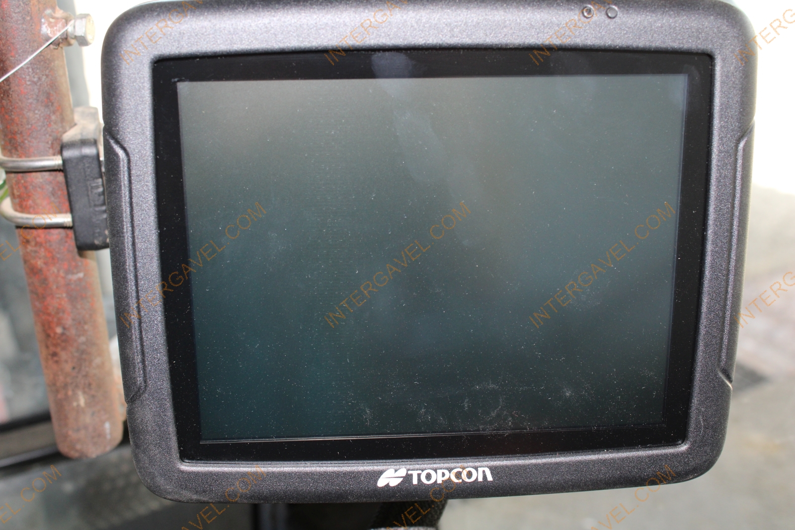 Traktor-New Holland 28