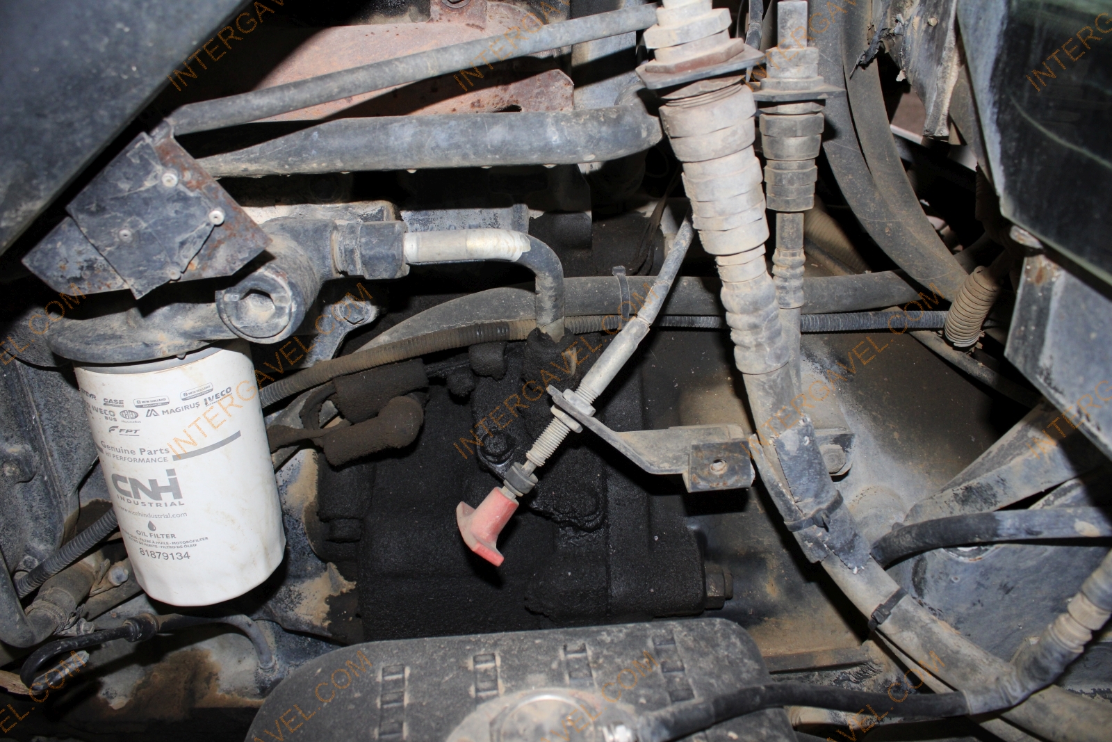 Traktor-New Holland 32