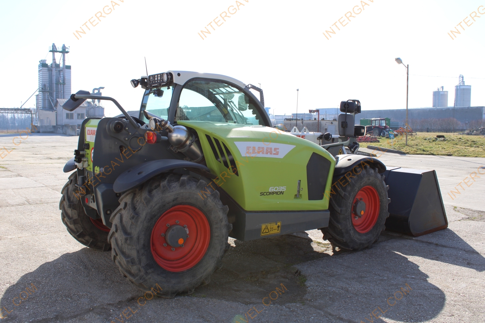 Teleszkópos rakodó - Claas 3