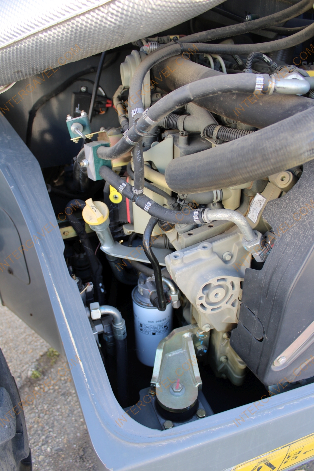 Teleszkópos rakodó - Claas 18