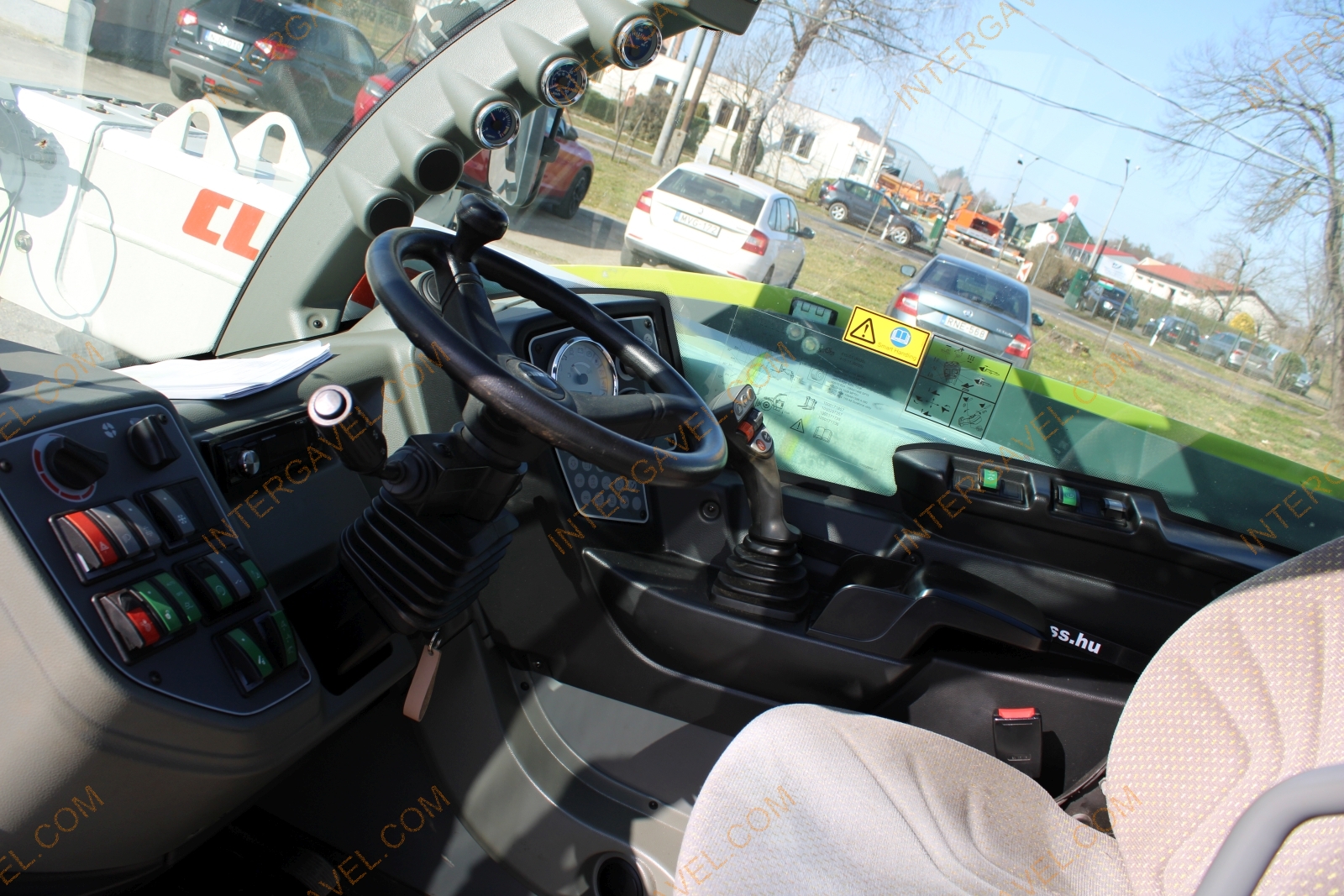 Teleszkópos rakodó - Claas 38