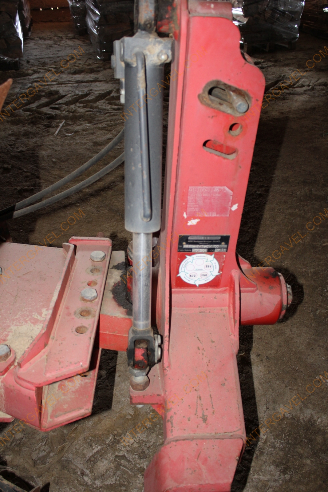 Váltvaforgató eke - GB 5