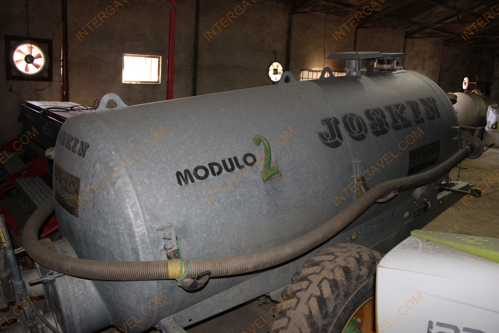 Tartálykocsi - Joskin 3