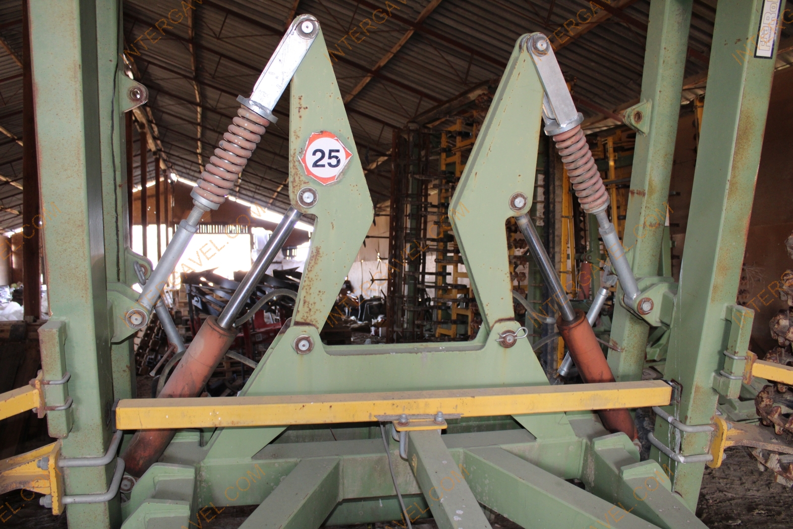 Gyűrűshenger - Framest 13