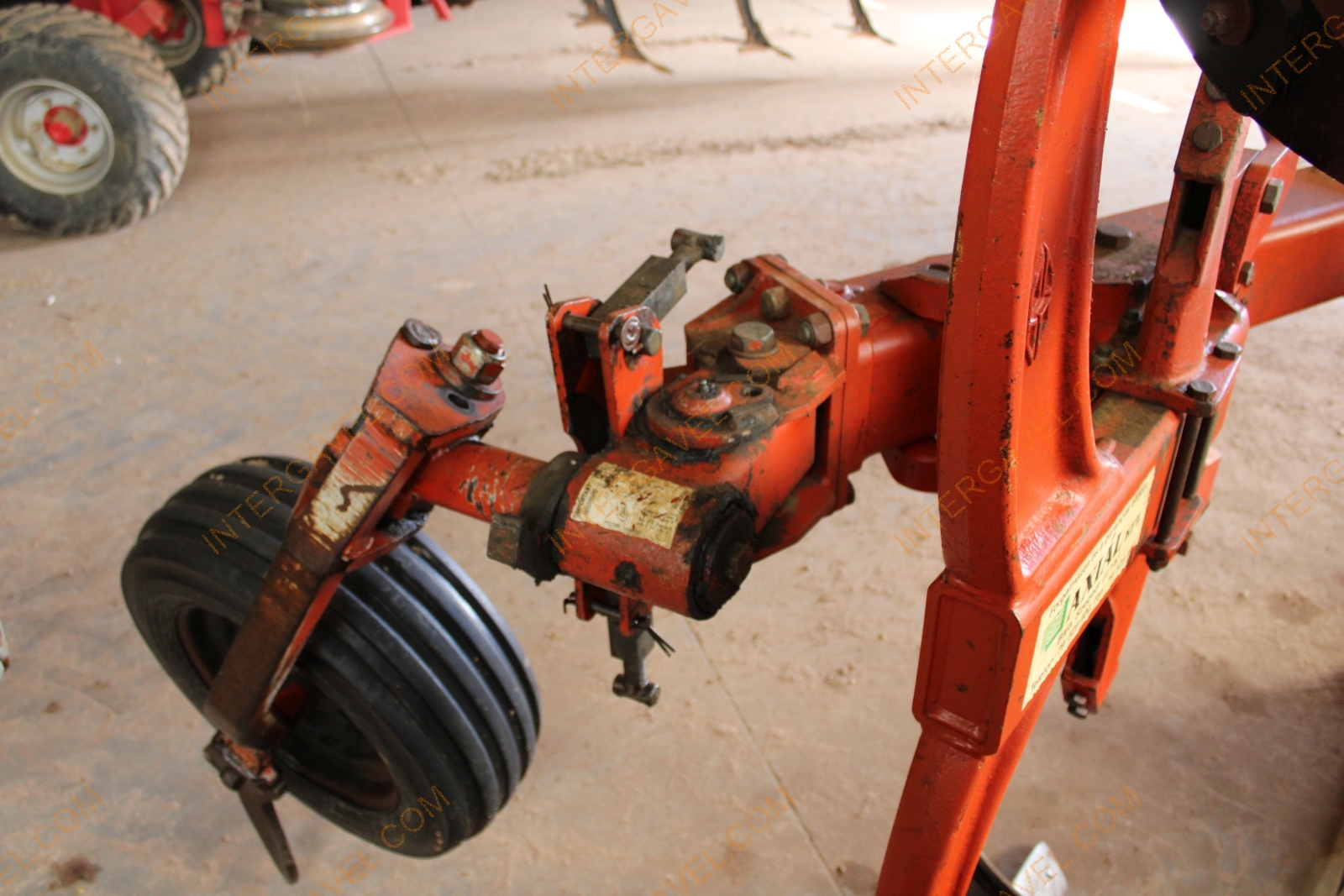 Váltvaforgató eke - GB 19