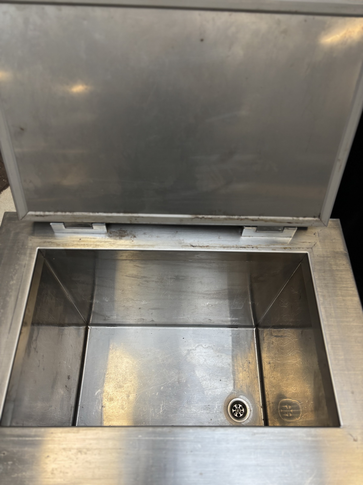 Fagyasztós jégtároló 3