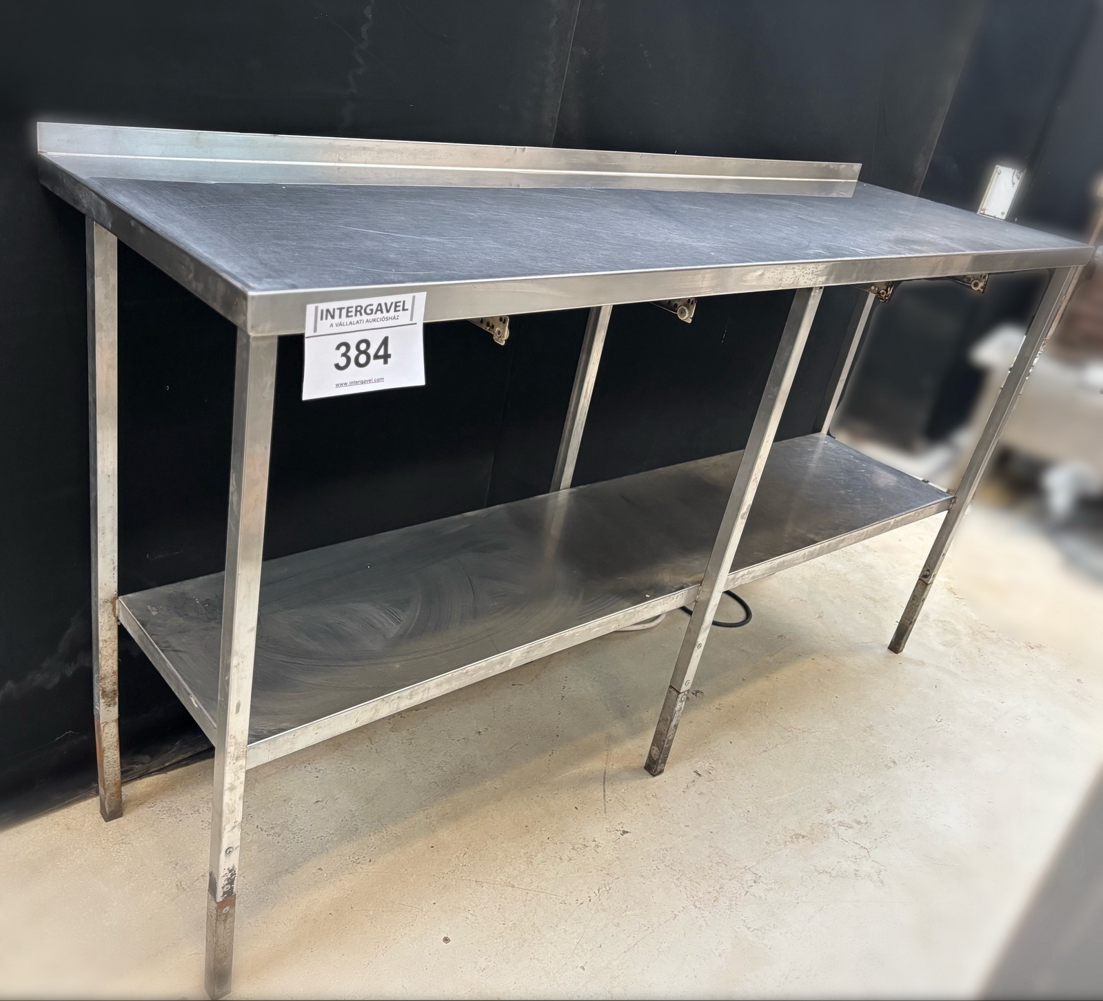 Rozsdamentes asztal 2