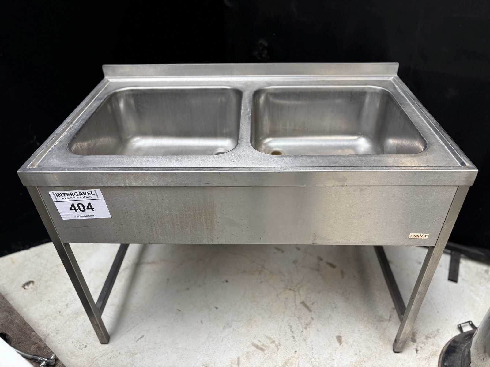 Kétmedencés mosogató