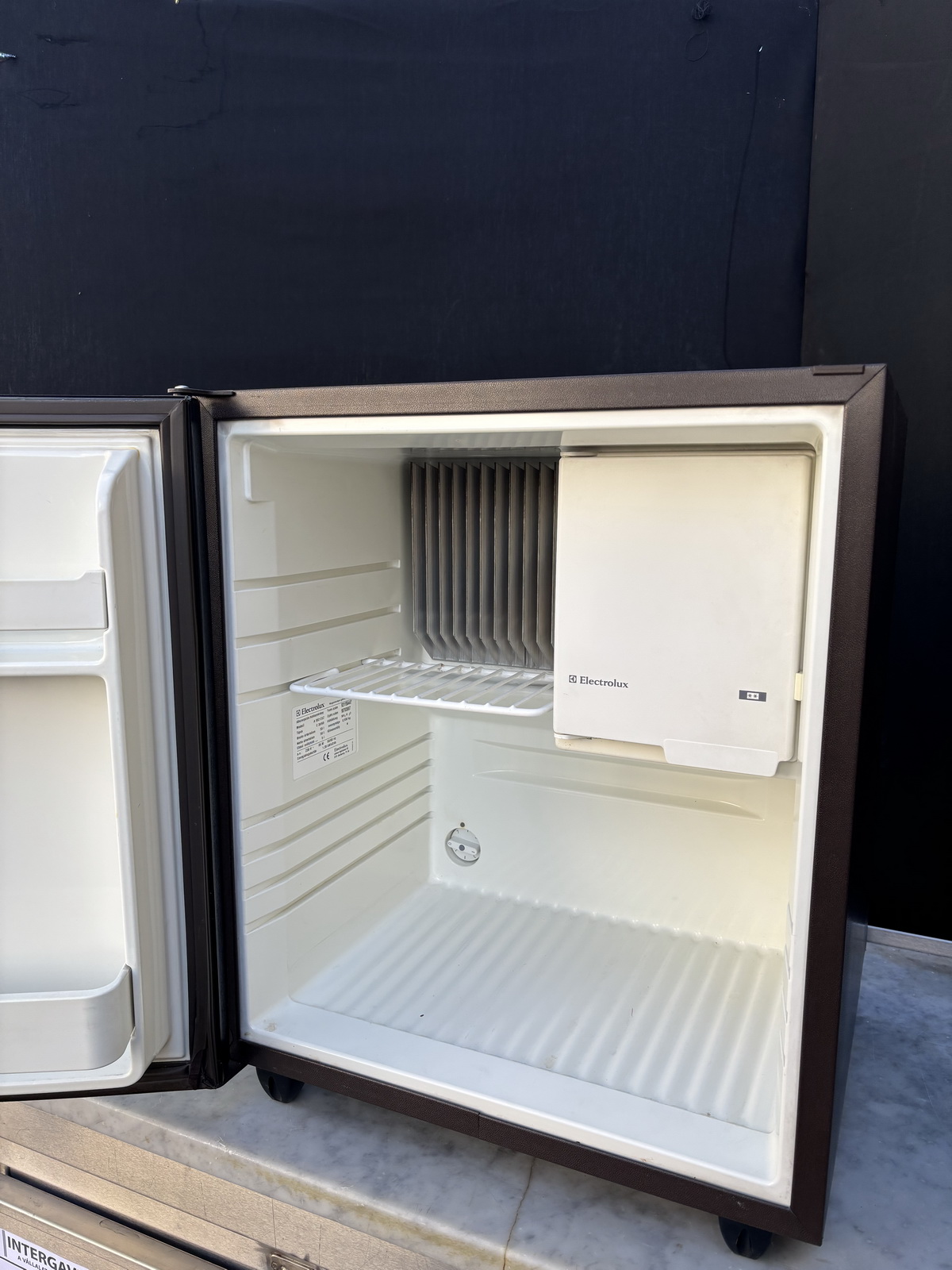 Minibár ( abszorpciós ) 3