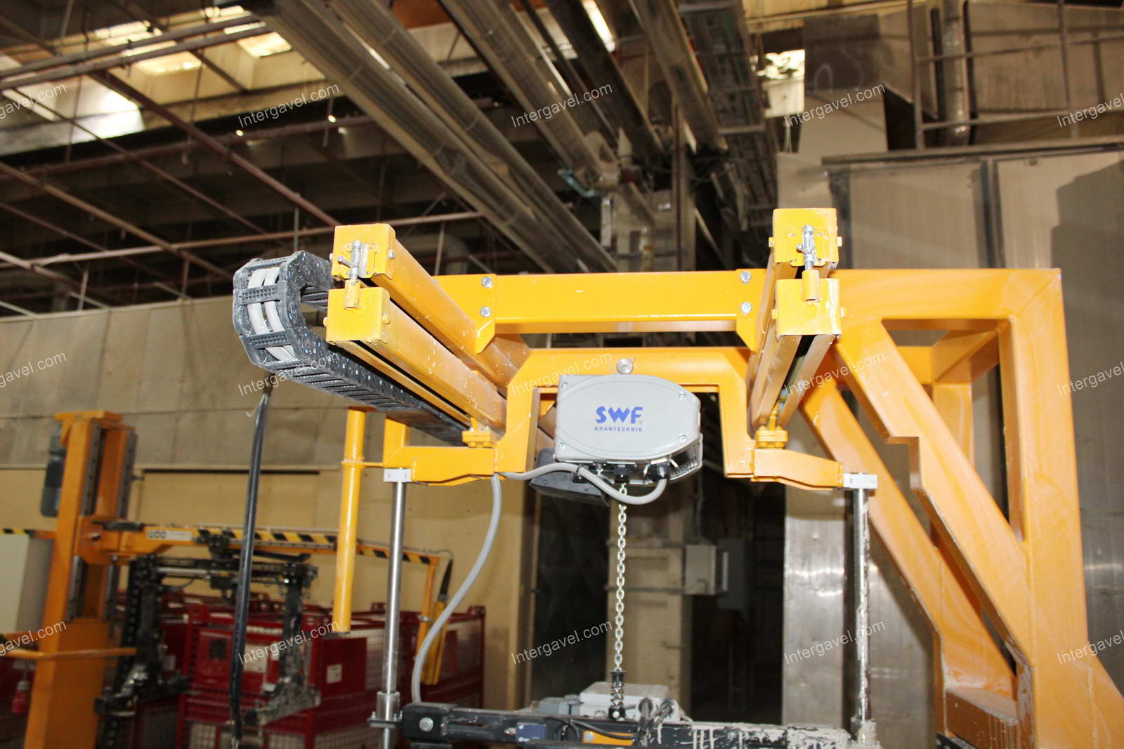 Emelő berendezés 5